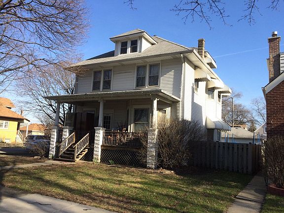 3rd image of 5858 W Waveland Ave
