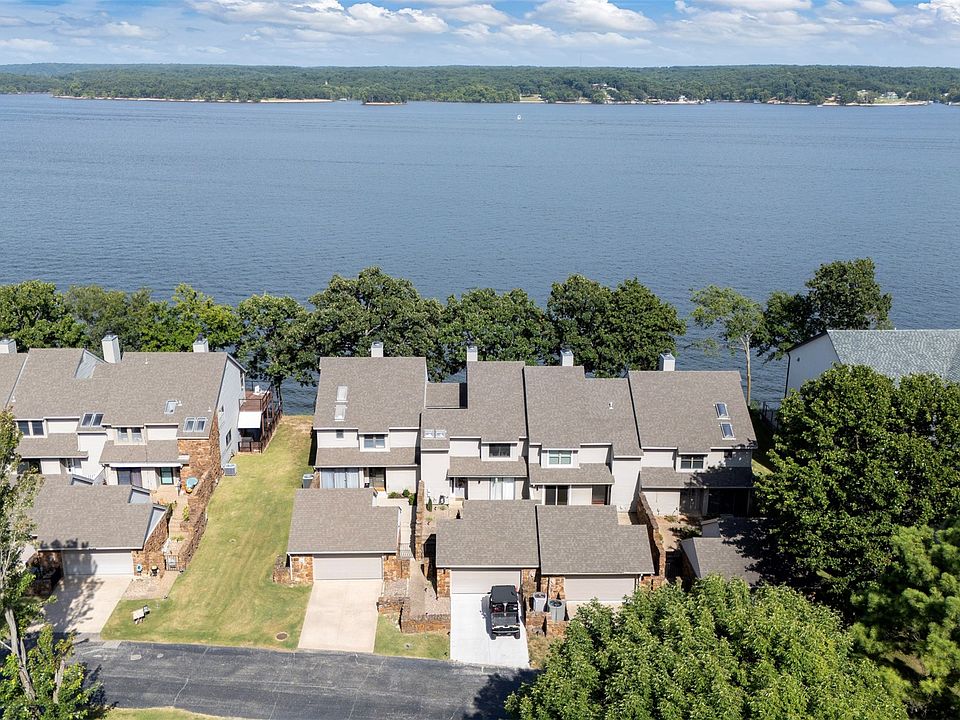 1st image of 33601 Dogwood Clf APT 10