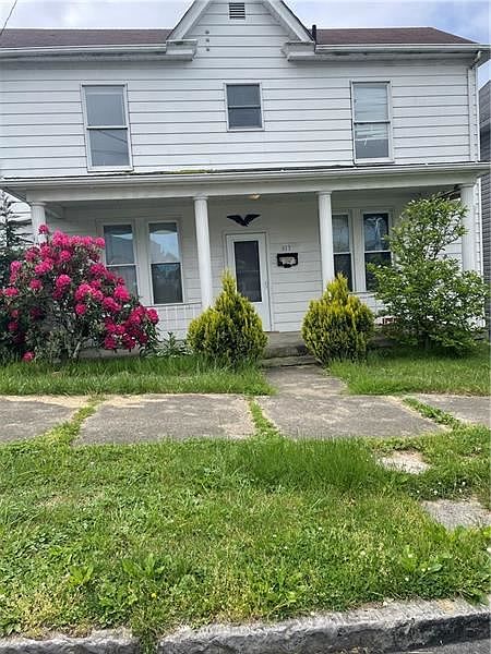 1st image of 413 E Washington Ave