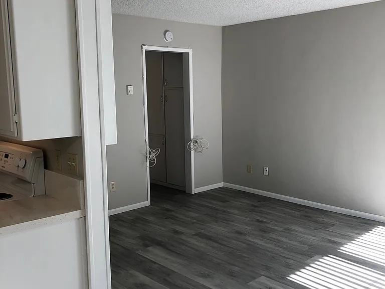 4065 Iowa St #2 — Photo 3