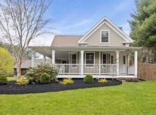 44 Prospect Rd, Plympton, MA 02367
