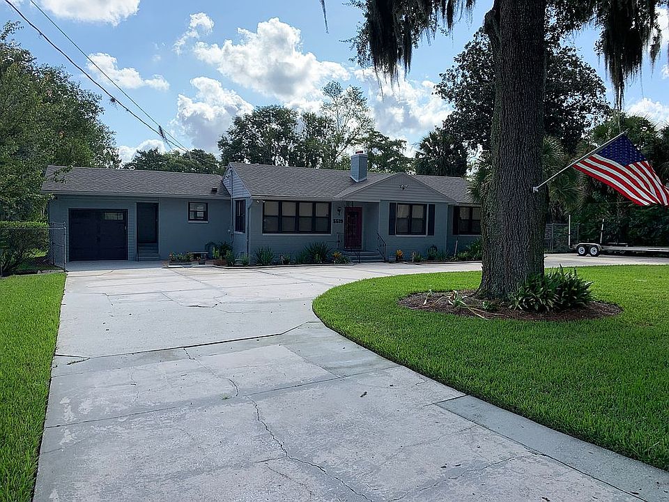 1st image of 5539 Hyde Park Cir