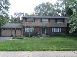 6 Yeger Rd, Princeton Junction, NJ 08550