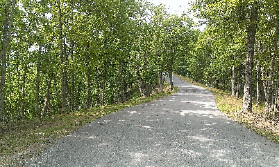 1st image of East Ridge