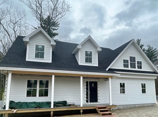 13 Kapok St, Old Orchard Beach, ME 04064