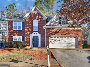 2382 Miller Oaks Cir, Decatur, GA 30035