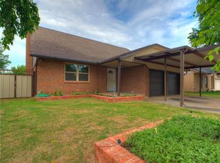 1201 N Southminster St, Moore, OK 73160
