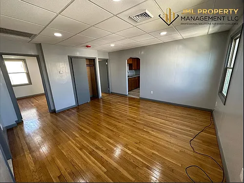 67 Boutwell St #3W Photo 1