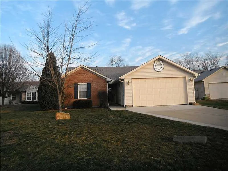 1804 Brookview Cir photo 1