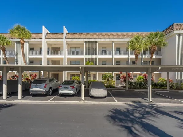4440 Exeter Dr Unit 104, Longboat Key, FL 34228