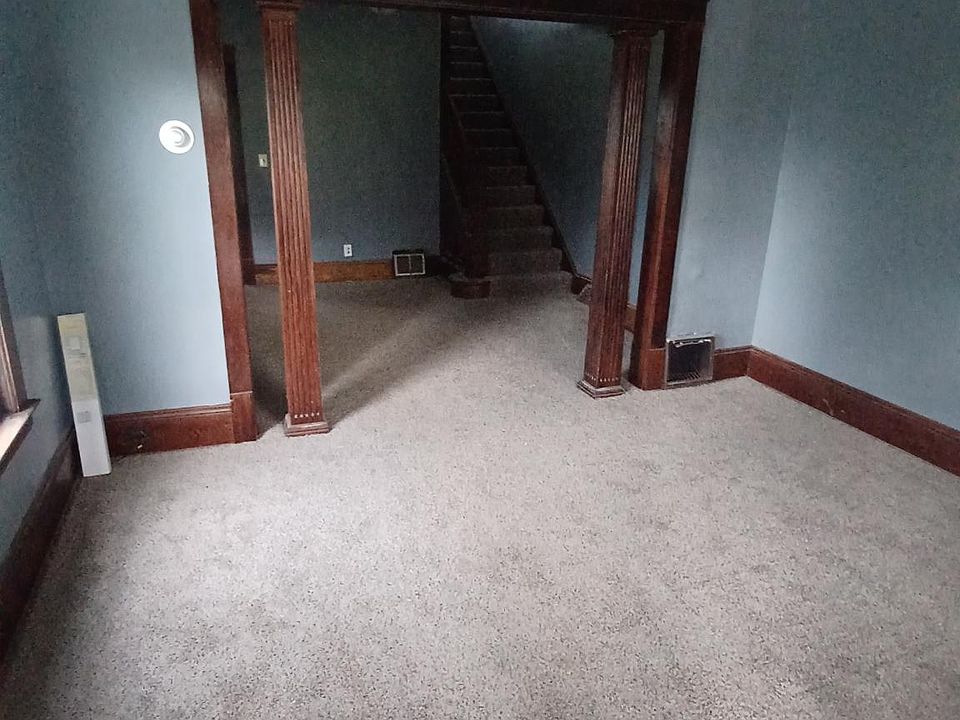 1st image of 4128 E 99th St
