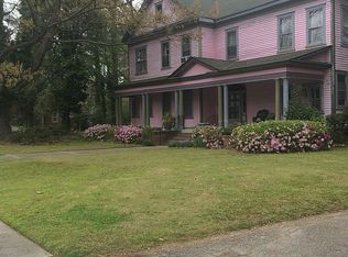 529 Falls Rd, Rocky Mount, NC 27804