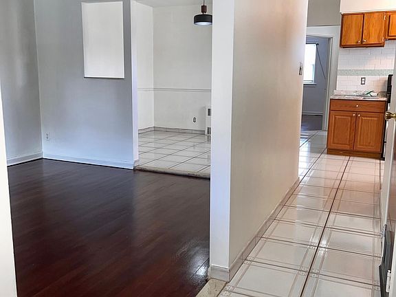 3rd image of 1225 E 92nd St #1