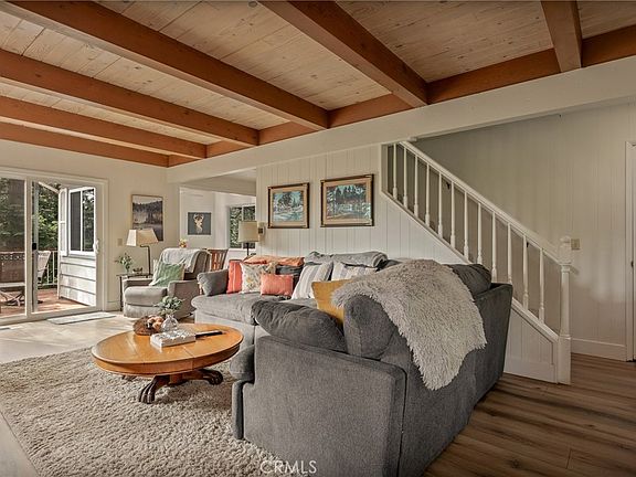 4th image of 395 Primrose Cir