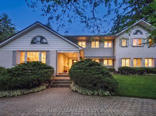 8 Windy Ridge Dr, Toronto, ON M1M1H5
