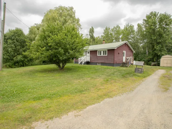 19 North Street, Enfield, ME 04493