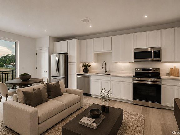 3rd image of 1634 N Sheridan Boulevard #206