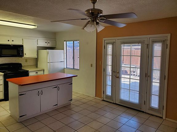 2nd image of 944 S Valencia Unit 15