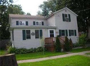 324 Green St, Lockport, NY 14094
