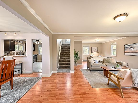3rd image of 12615 W Meadow Ln