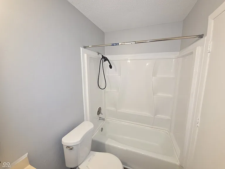 3266 Lupine Dr — Photo 12