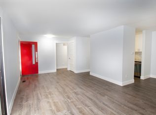 4 Hollyberry Ln #4, Ridgefield, CT 06877