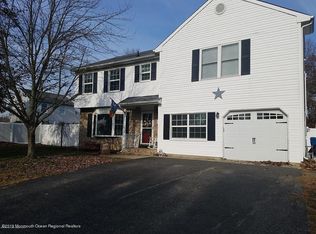 15 Albatross Dr, Howell, NJ 07731