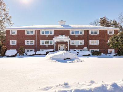 224 School St APT 9, Walpole, MA, 02081