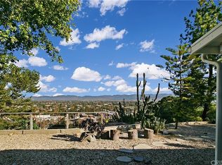 12445 Viewcrest Rd, Studio City, CA 91604