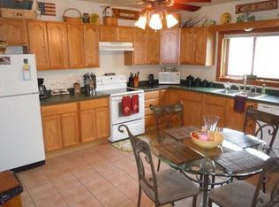 N1277 Maple Rd, Seymour, WI 54165