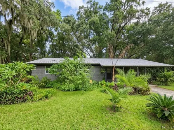 3751 SE 145th St, Summerfield, FL 34491