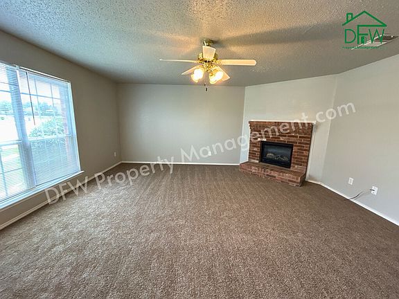 3rd image of 713 Eldorado Dr