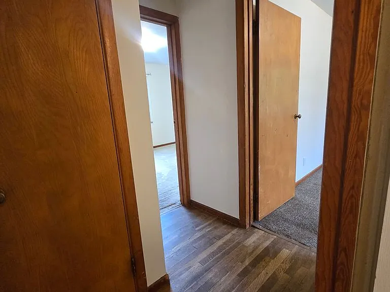 1400 Center Ave — Photo 15