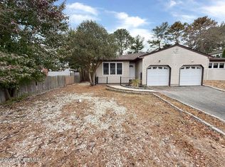 12 Opal Ct #A, Barnegat, NJ 08005