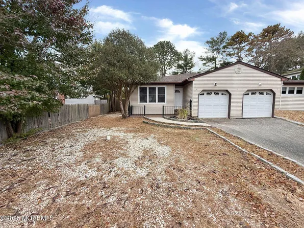 12A Opal Court, Barnegat, NJ 08005