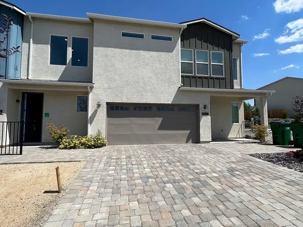 4789 Black Falcon Way, Sun Valley, NV 89433