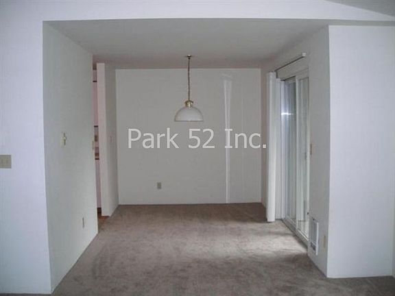 5th image of 4702 S Warner St APT D