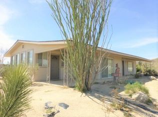 4567 Roadrunner Rd, Yucca Valley, CA 92284