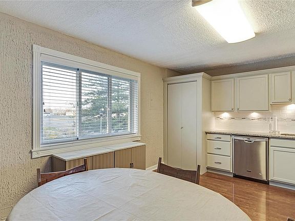5th image of 10524 Carroll Wood Way