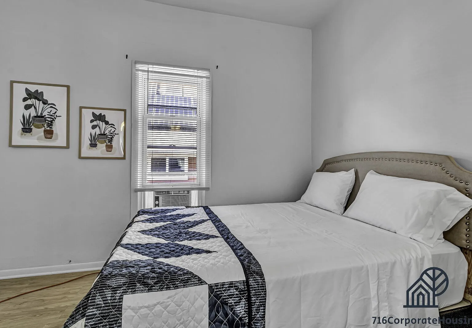 2 bed, 1.0 bath, $2,400 — Photo 3