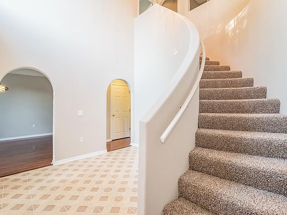 2nd image of 12267 Glenn Hollow Dr