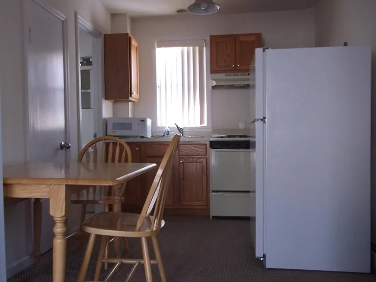 9401 Atlantic Ave #B — Photo 3
