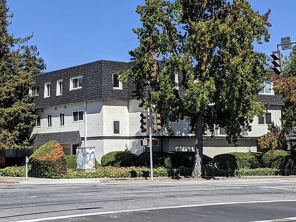 2nd image of Arguello Redwoodcity