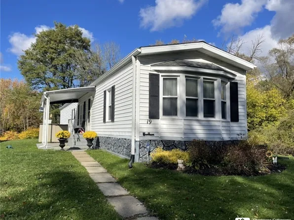 19 Monticello Park, Lakewood, NY 14750