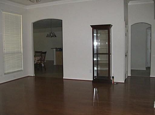 2nd image of 2465 Newark Cir