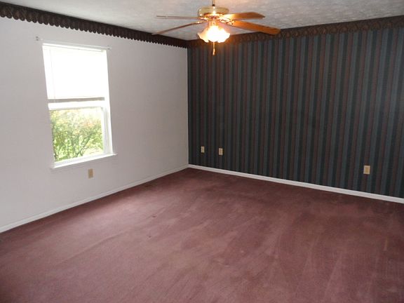 4th image of 951 Ammerman Pike