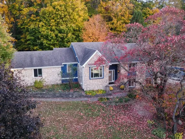 9803 Willa Bonn Ct, Noblesville, IN 46062