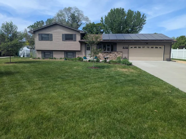705 Spillway Dr, La Crosse, WI 54603