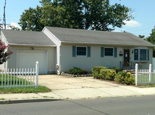 631 Poole Ave, Union Beach, NJ 07735
