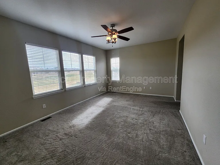 1969 Fairway Pointe Dr — Photo 15